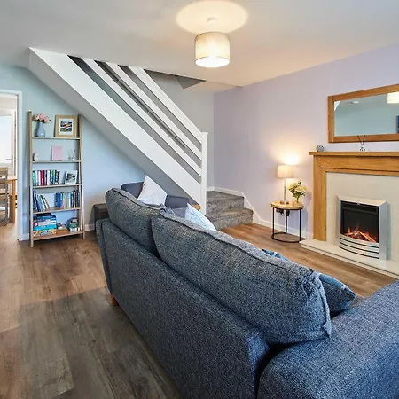 Ferienhaus Host & - Station View